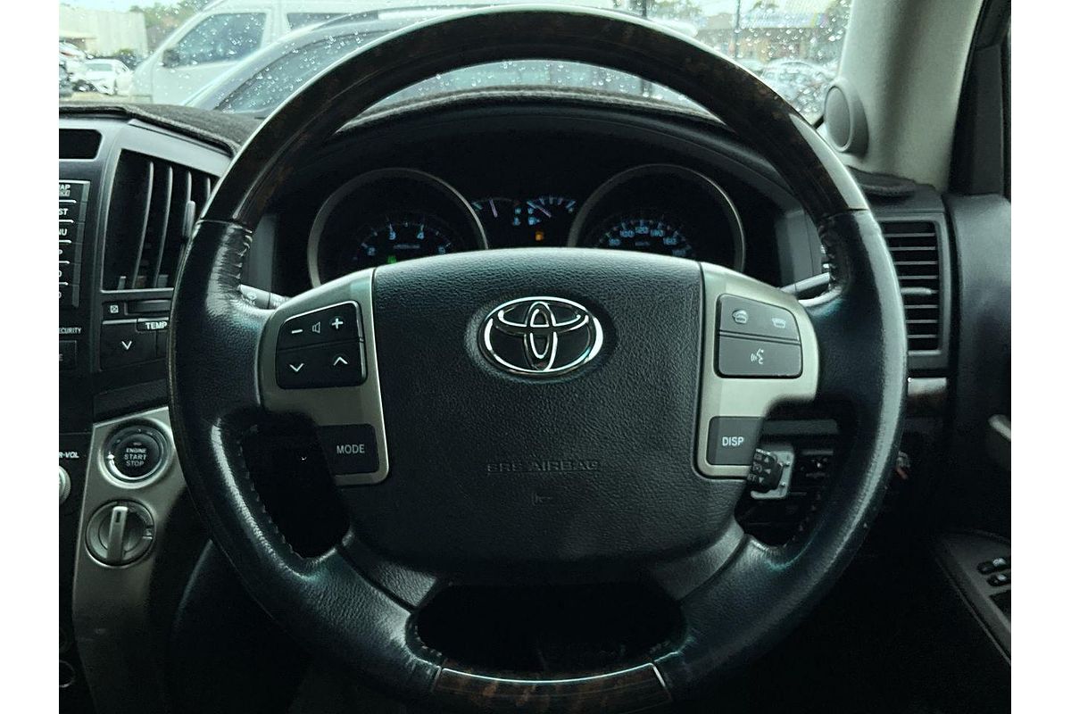 2007 Toyota Landcruiser Sahara UZJ200R