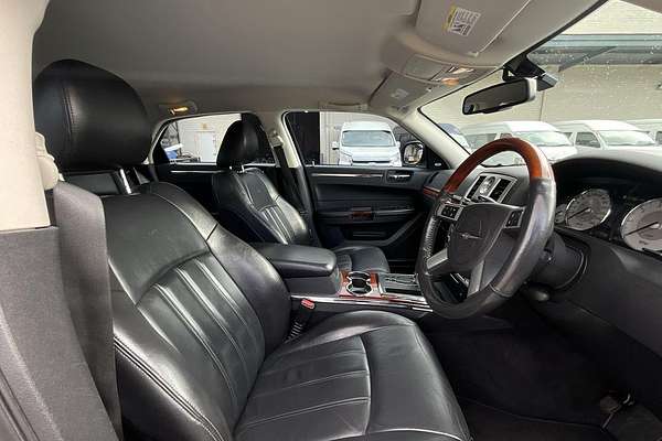 2011 Chrysler 300c HEMI
