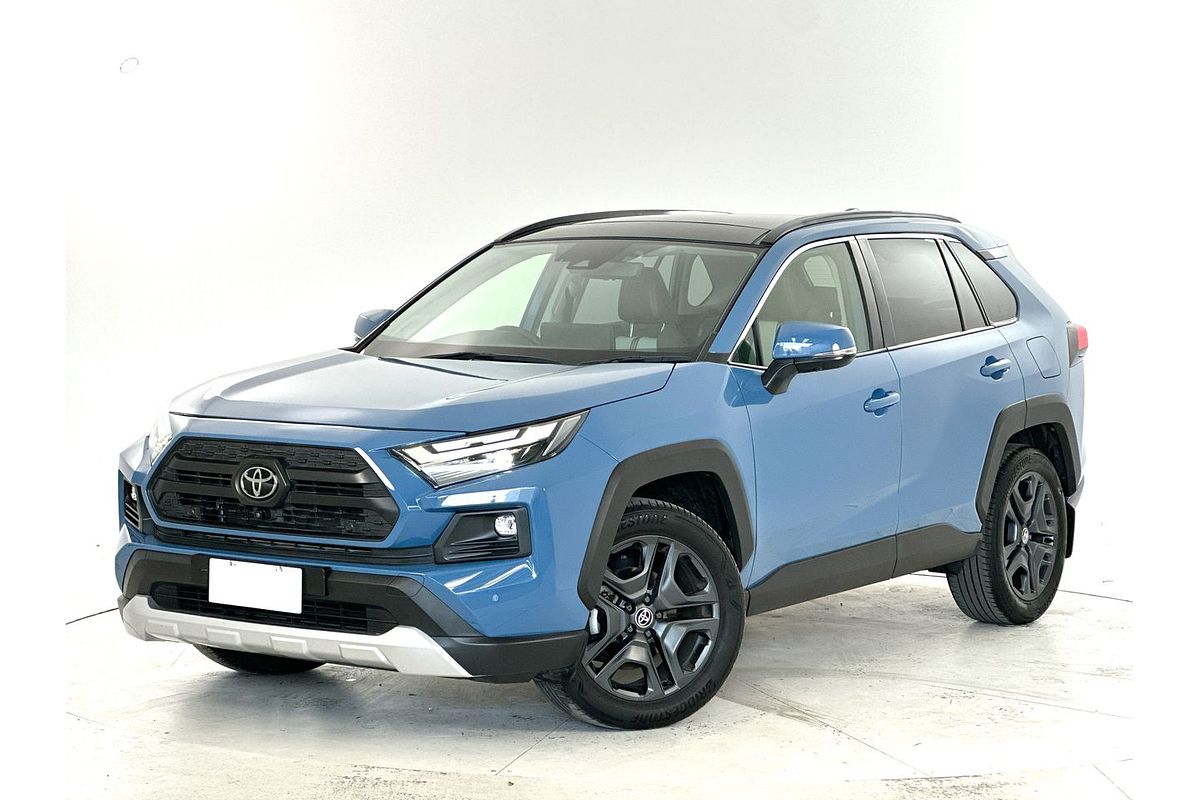 2022 Toyota RAV4 Edge AXAA54R