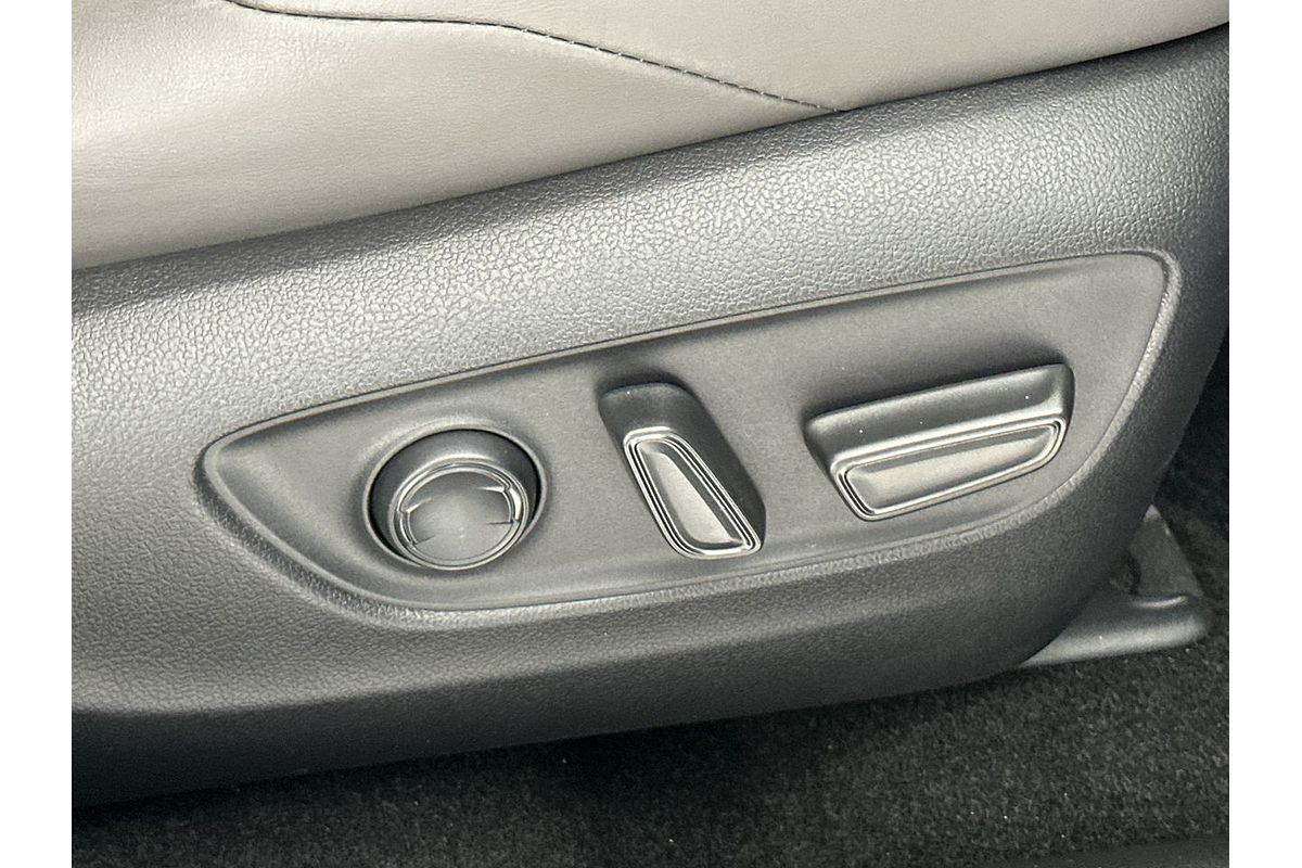 2022 Toyota RAV4 Edge AXAA54R