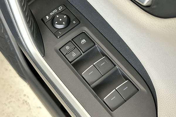 2022 Toyota RAV4 Edge AXAA54R