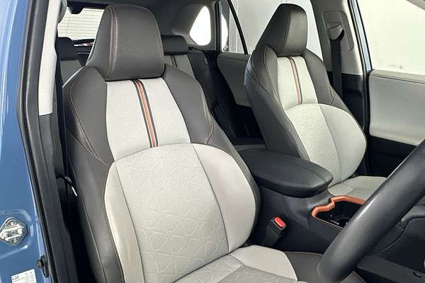 2022 Toyota RAV4 Edge AXAA54R