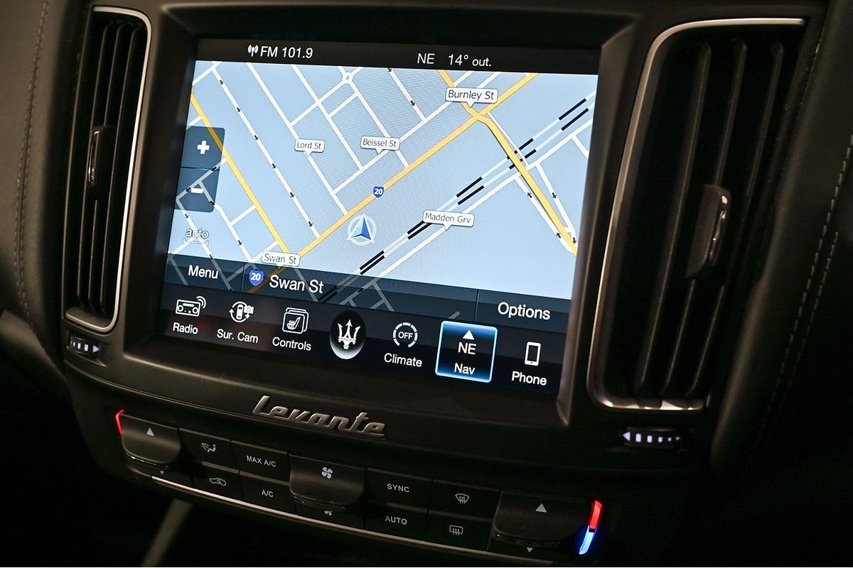 2017 Maserati Levante Sport M161