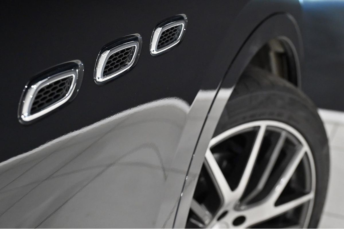 2017 Maserati Levante Sport M161