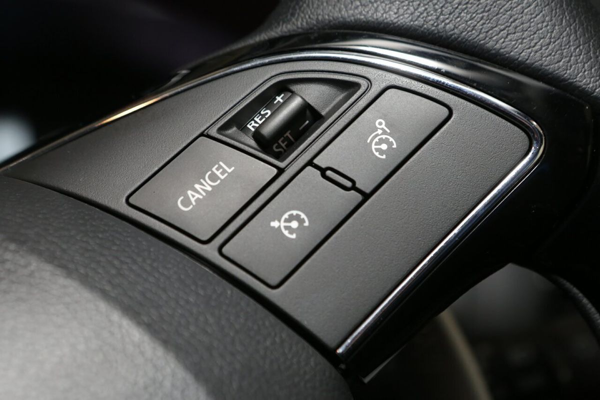 2024 Mitsubishi Outlander LS ZM