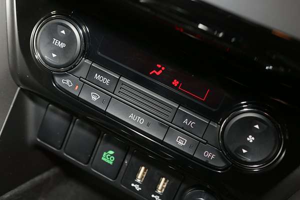 2024 Mitsubishi Outlander LS ZM