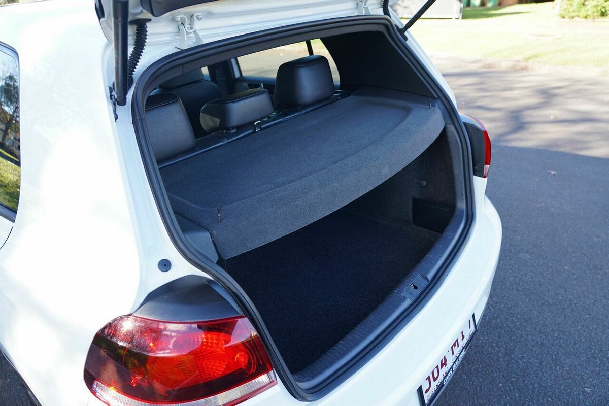 2012 Volkswagen Golf GTI VI