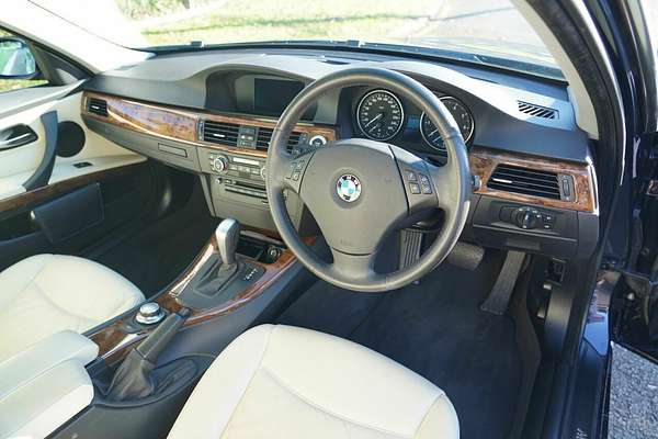 2008 BMW 323i E90 MY09