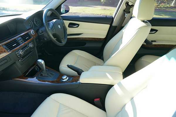 2008 BMW 323i E90 MY09