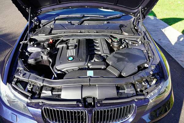 2008 BMW 323i E90 MY09