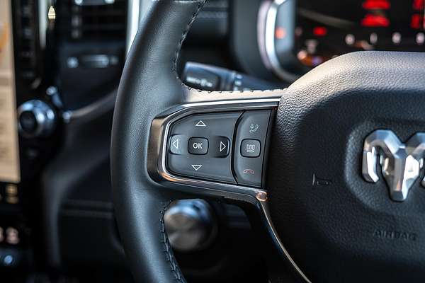 2024 RAM 1500 Laramie Sport RamBox DT 4X4 SWB