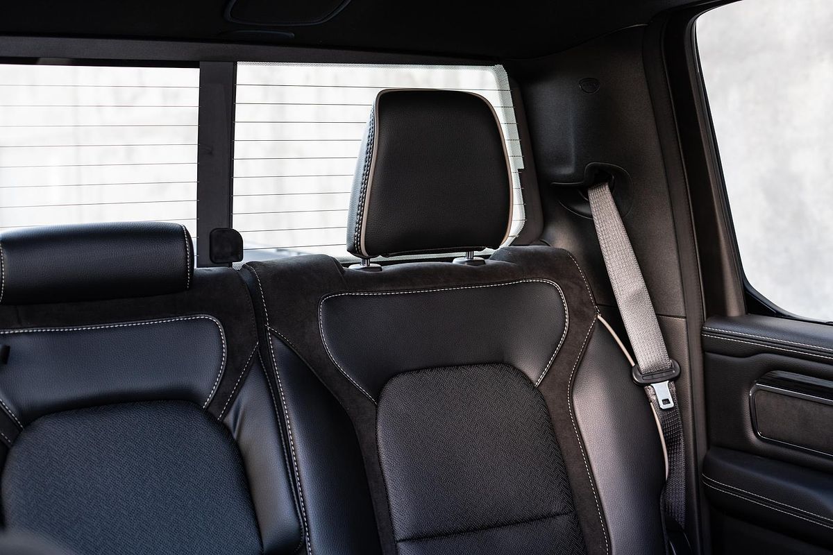 2024 RAM 1500 Laramie Sport RamBox DT 4X4 SWB