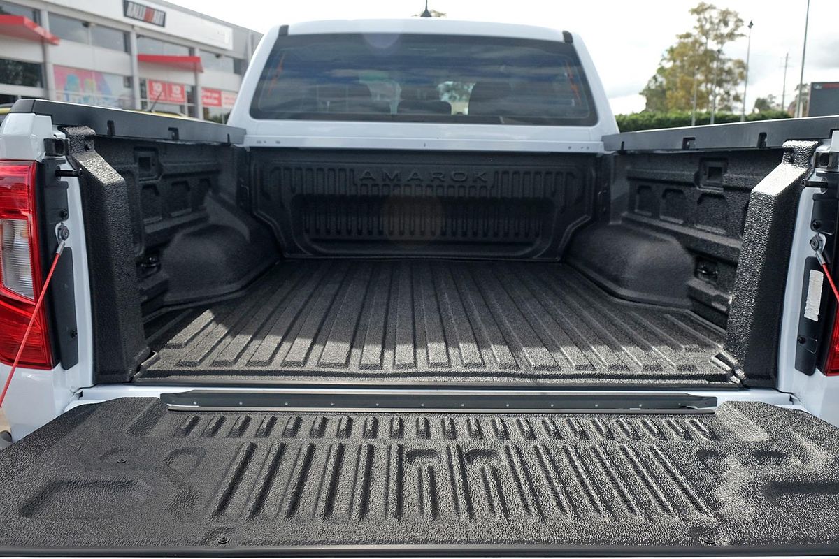 2024 Volkswagen Amarok TDI405 Core NF 4X4