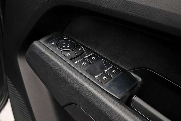 2024 Volkswagen Amarok TDI405 Core NF 4X4