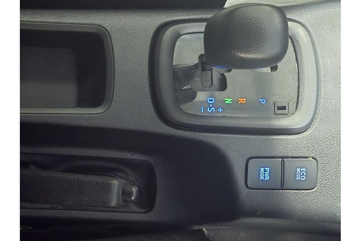 2018 Toyota Hilux Workmate TGN121R Rear Wheel Drive