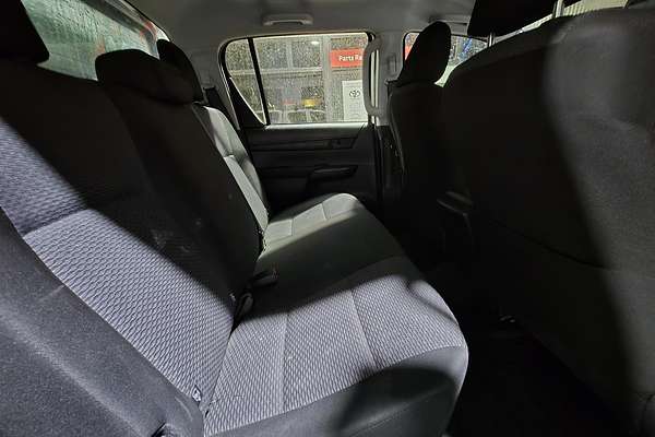 2018 Toyota Hilux Workmate TGN121R Rear Wheel Drive