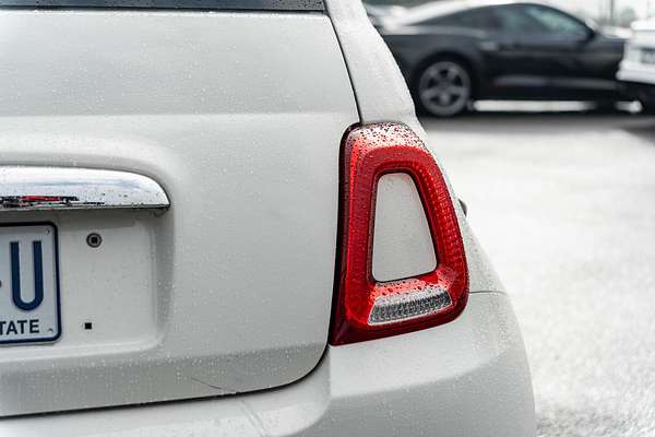 2017 Fiat 500 Anniversario Series 4