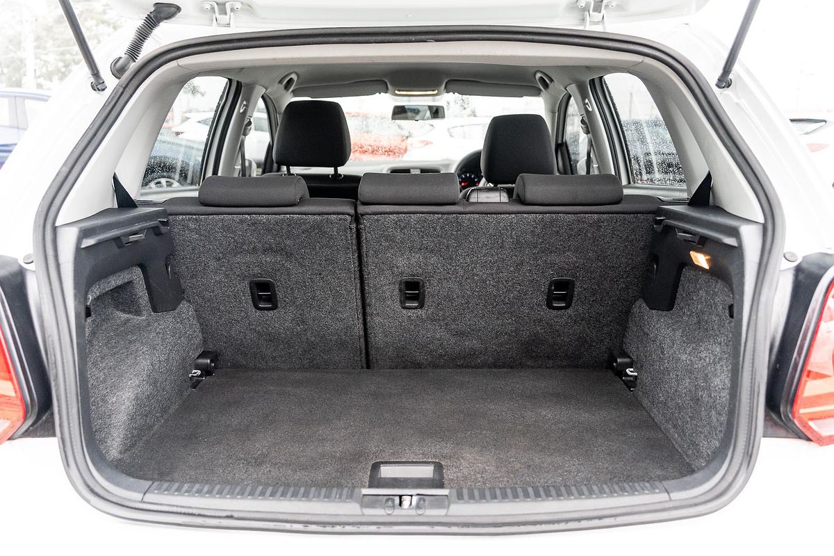 2015 Volkswagen Polo 66TSI Trendline 6R