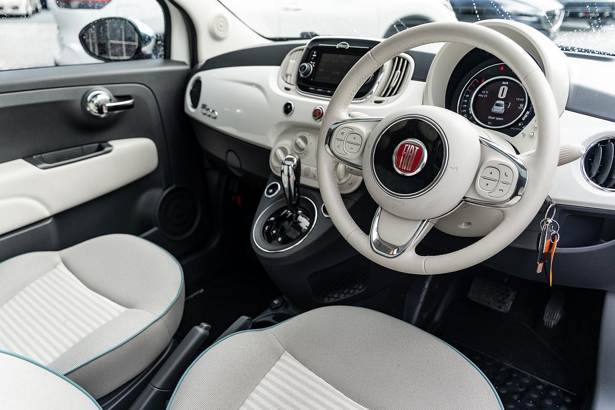2017 Fiat 500 Anniversario Series 4