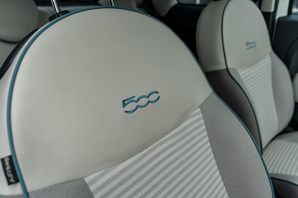 2017 Fiat 500 Anniversario Series 4