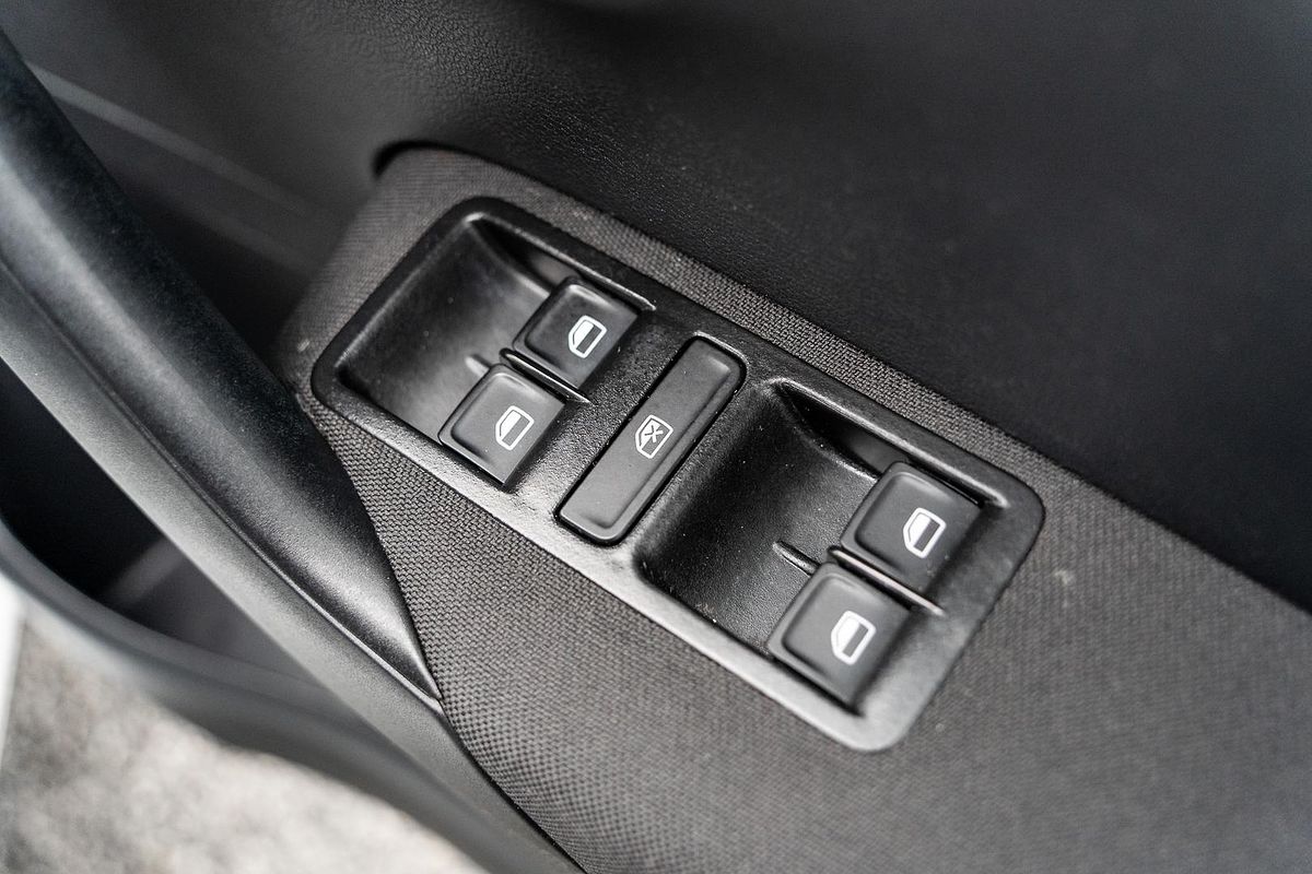 2015 Volkswagen Polo 66TSI Trendline 6R
