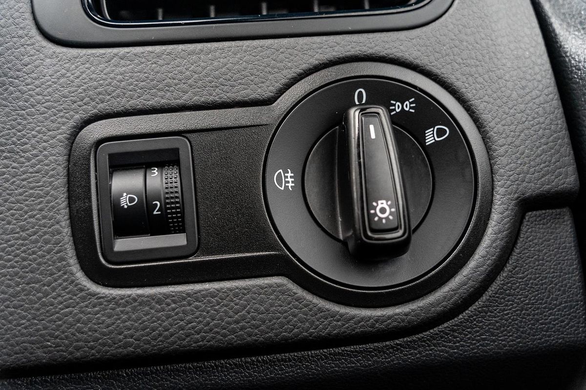 2015 Volkswagen Polo 66TSI Trendline 6R