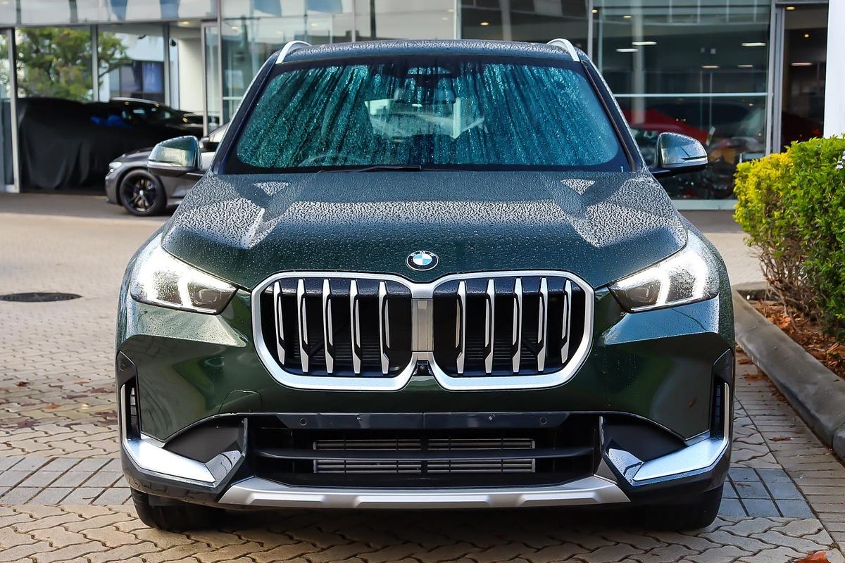 2024 BMW X1 sDrive18i U11