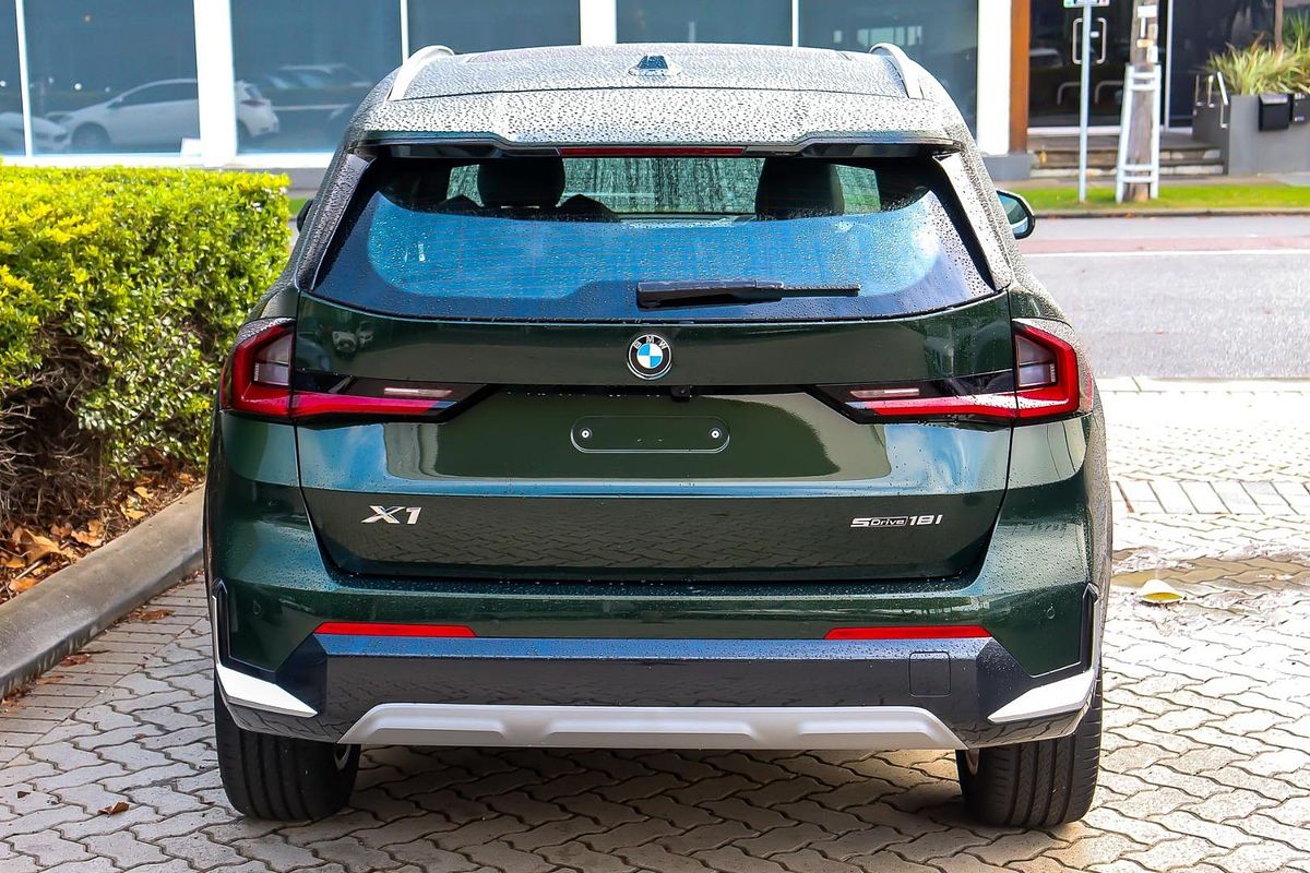 2024 BMW X1 sDrive18i U11