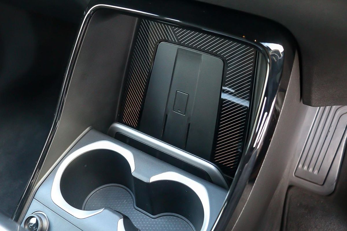 2024 BMW X1 sDrive18i U11