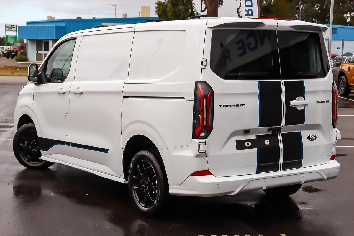2024 Ford Transit Custom Trend SWB AV SWB