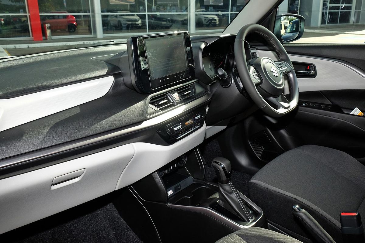 2024 Suzuki Swift Hybrid GLX UZ