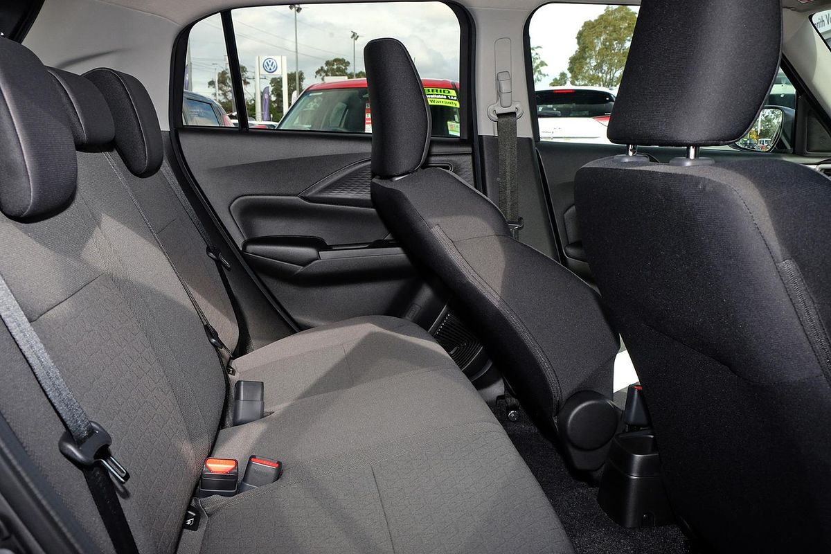 2024 Suzuki Swift Hybrid GLX UZ