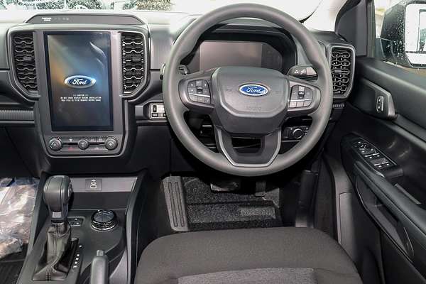 2025 Ford Ranger XL 4X4 2.0L