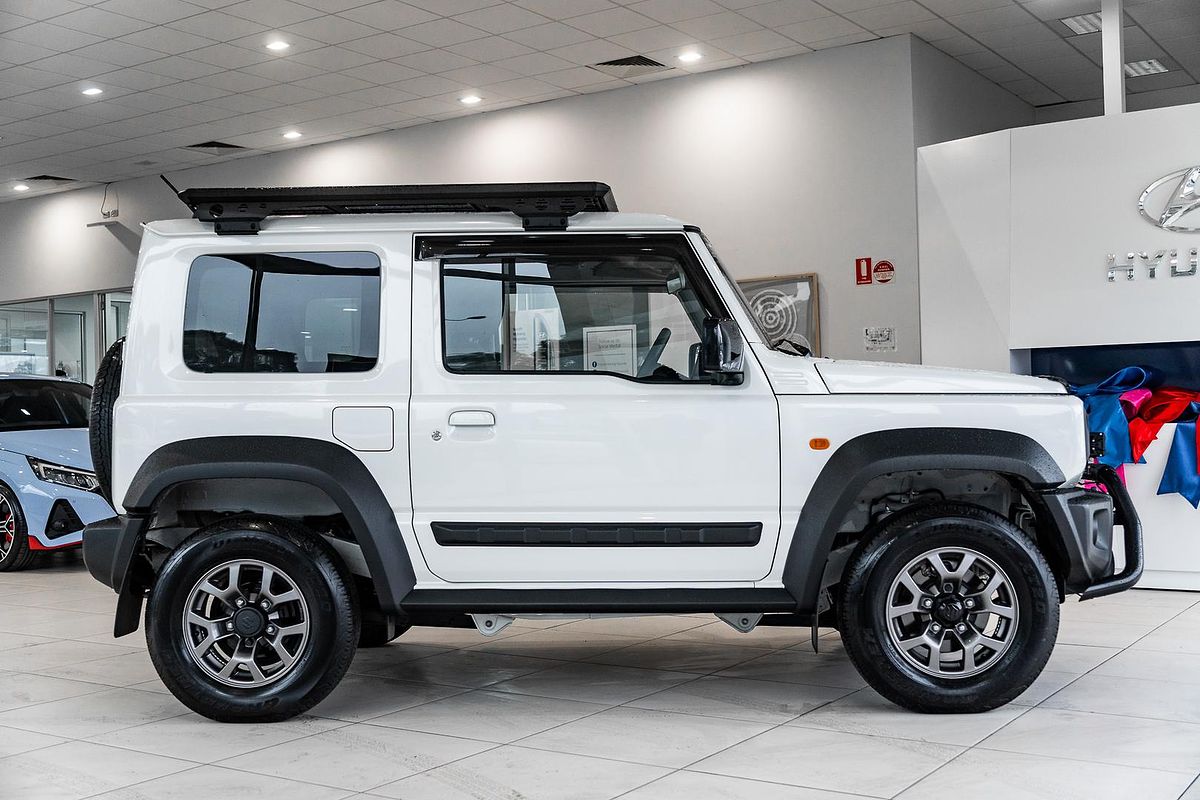 2022 Suzuki Jimny GJ