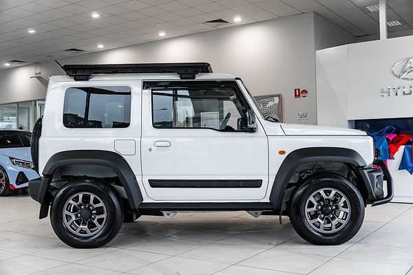 2022 Suzuki Jimny GJ