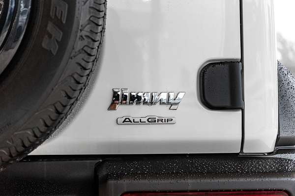 2022 Suzuki Jimny GJ