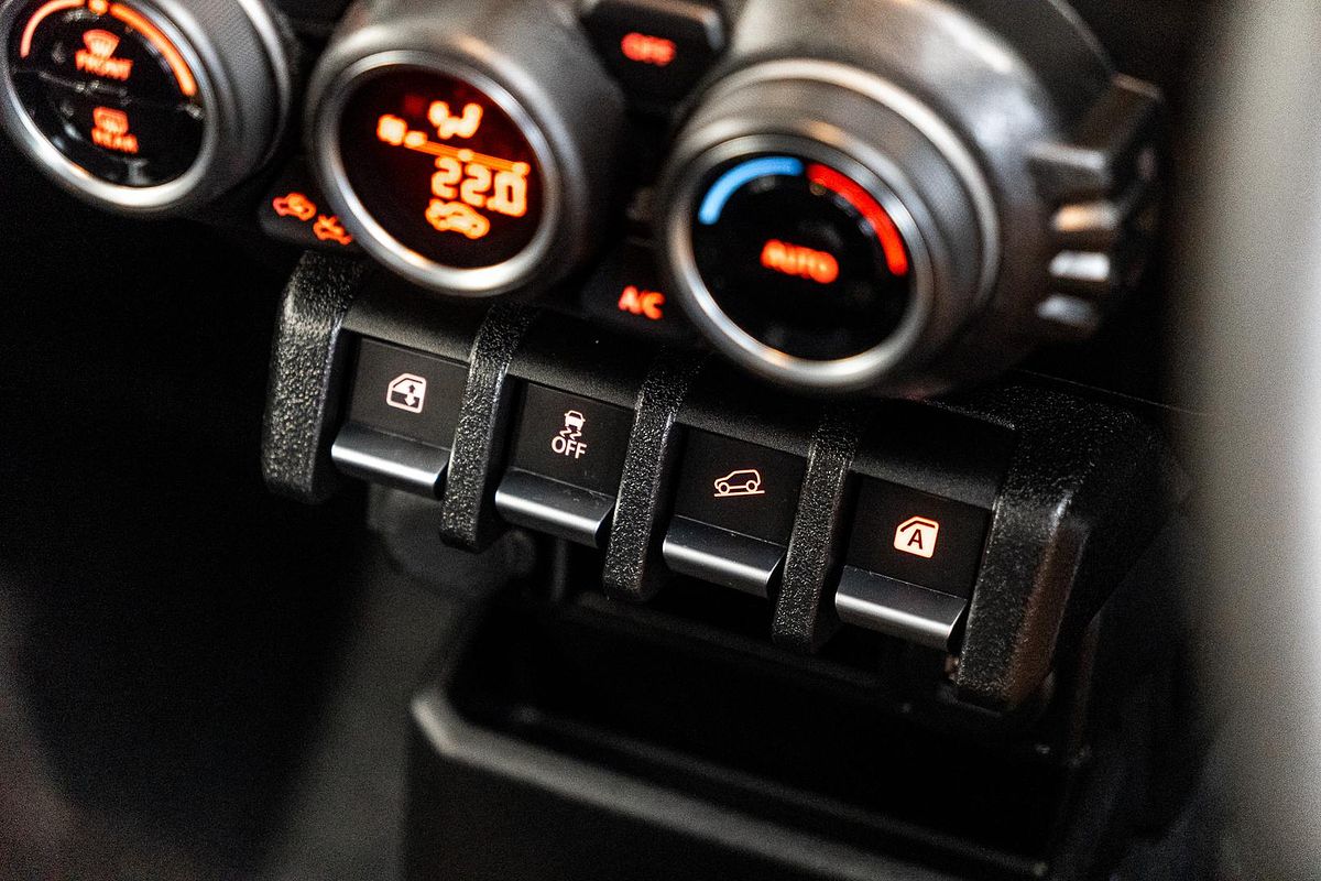 2022 Suzuki Jimny GJ