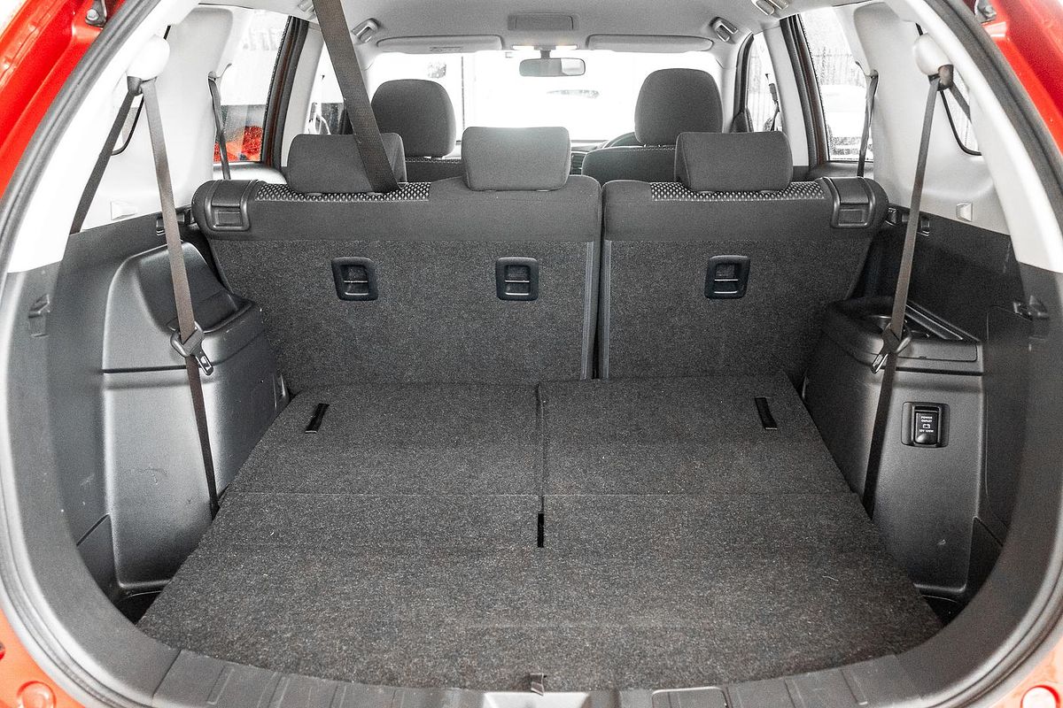 2018 Mitsubishi Outlander ES ZL