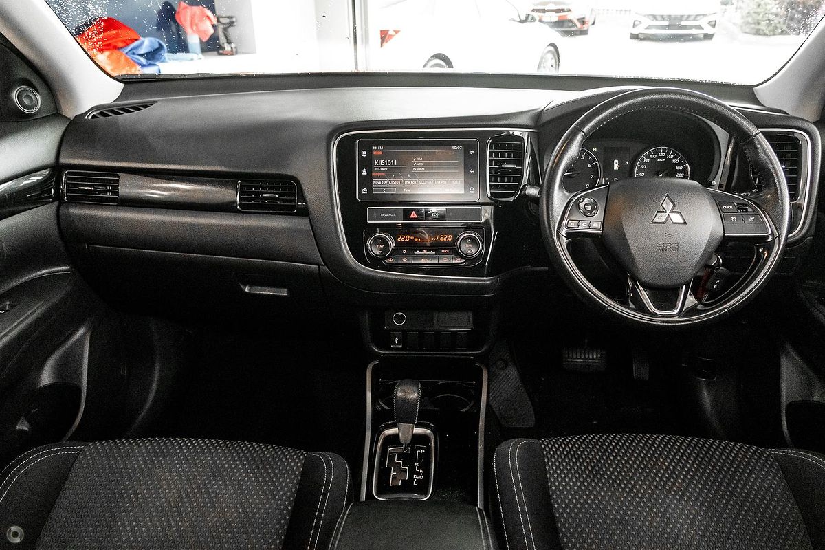 2018 Mitsubishi Outlander ES ZL