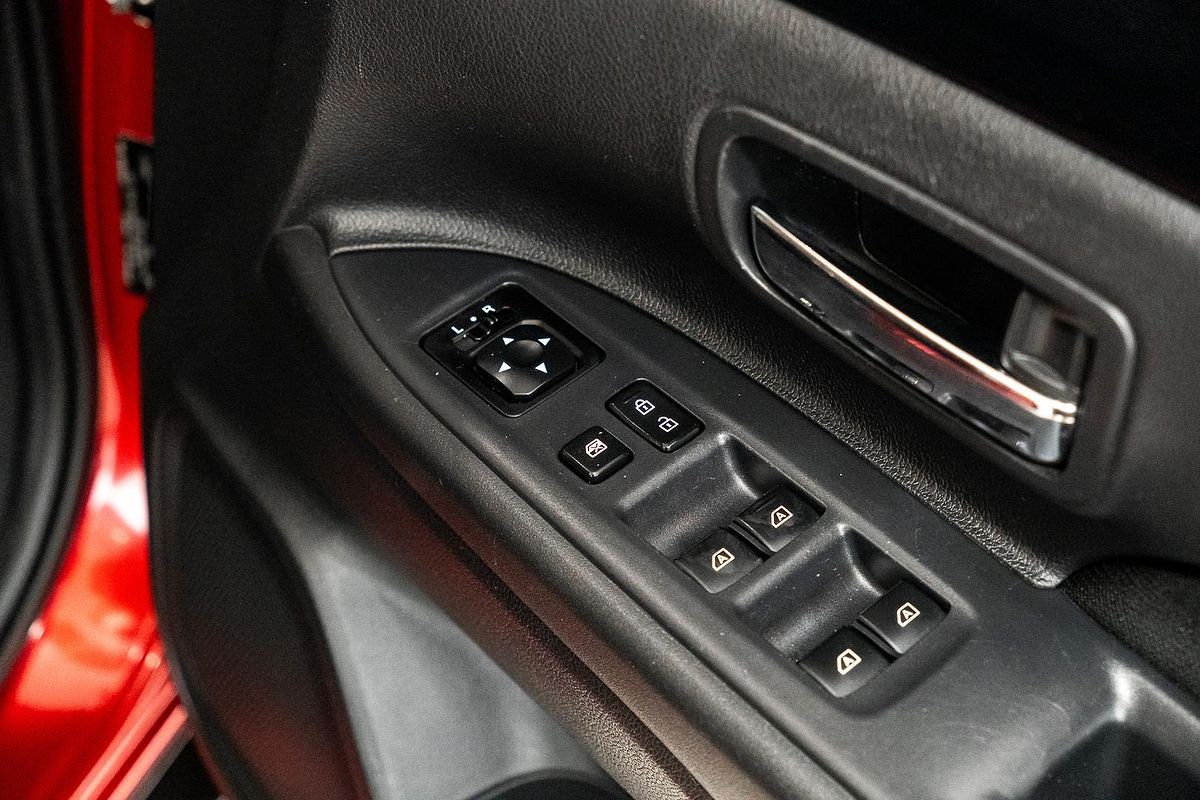 2018 Mitsubishi Outlander ES ZL