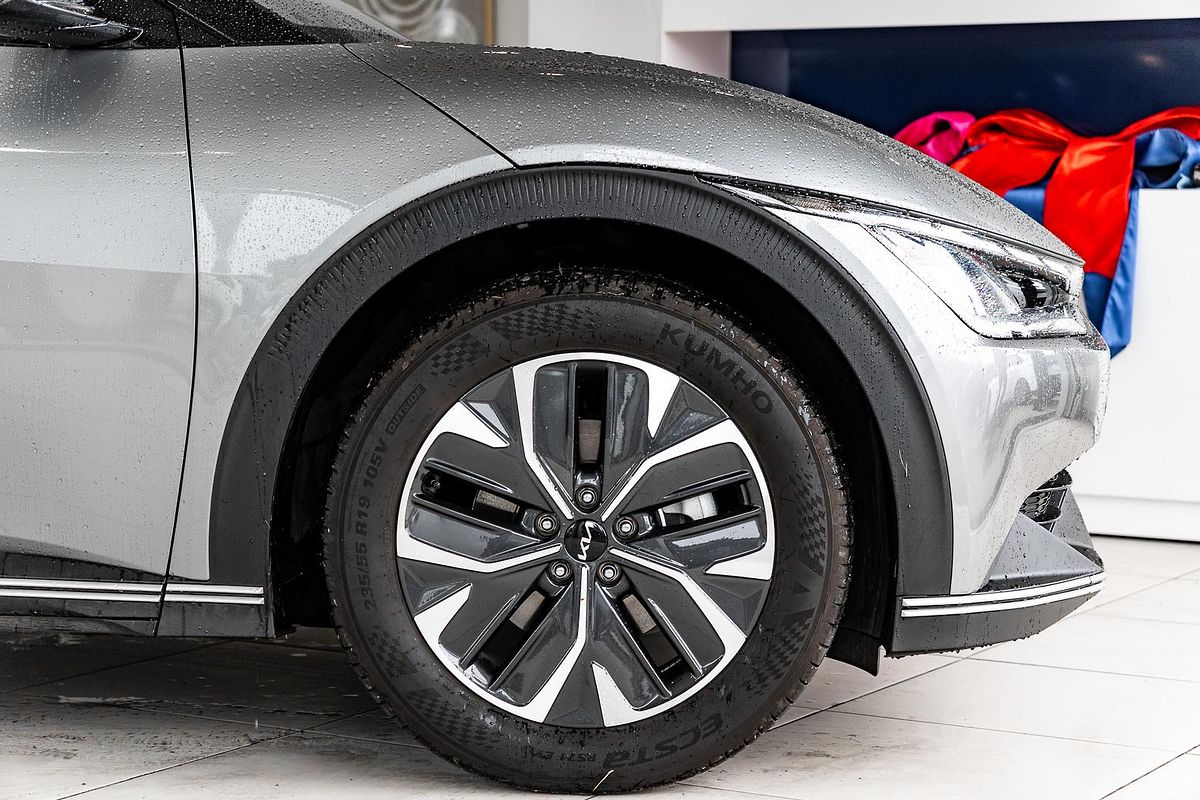 2022 Kia EV6 Air CV