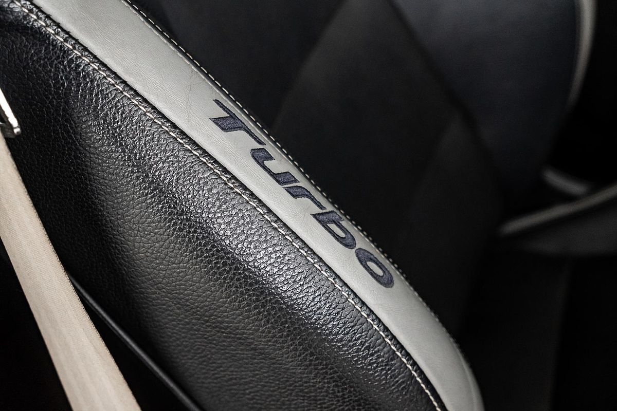2016 Hyundai Veloster SR Turbo FS4 Series II