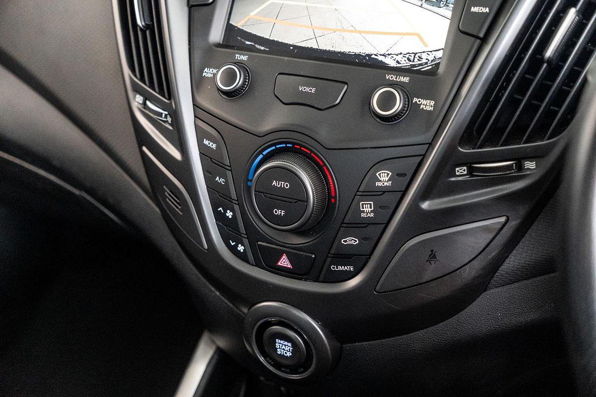 2016 Hyundai Veloster SR Turbo FS4 Series II