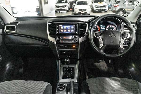 2021 Mitsubishi Triton GLX-R MR 4X4