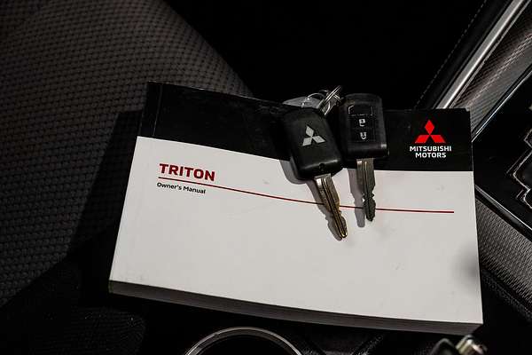 2021 Mitsubishi Triton GLX-R MR 4X4