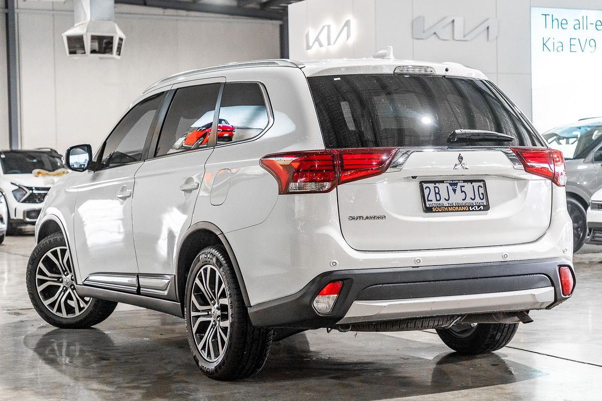 2017 Mitsubishi Outlander LS Safety Pack ZK