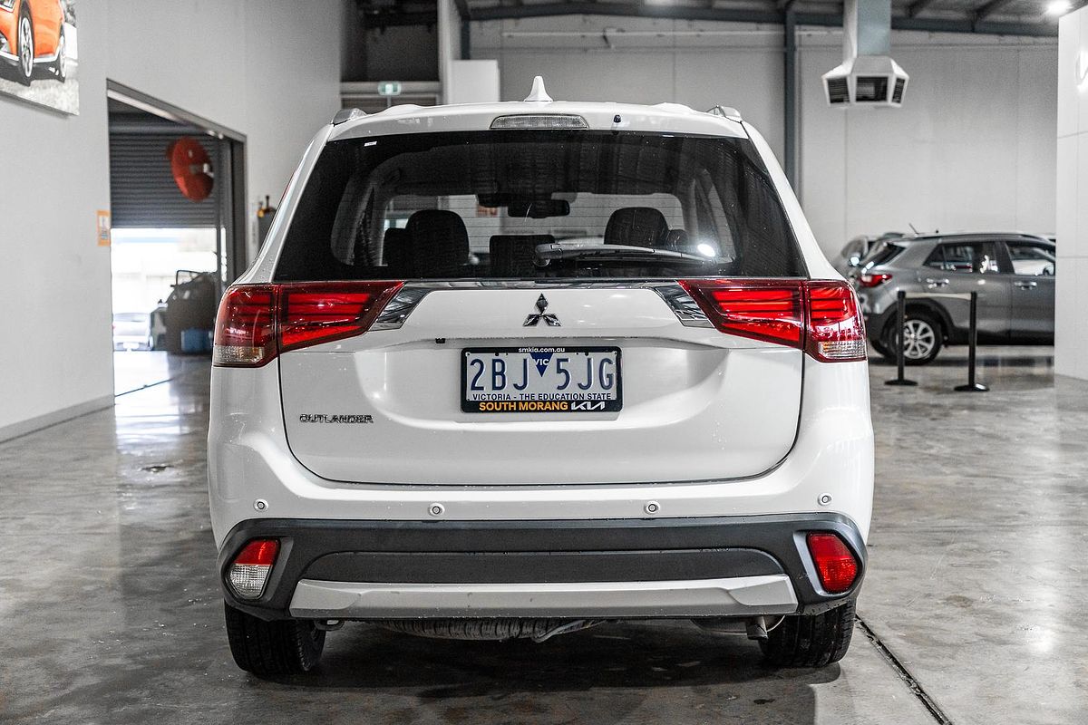 2017 Mitsubishi Outlander LS Safety Pack ZK