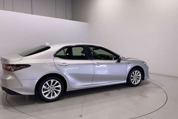 2024 Toyota Camry Ascent AXVH70R