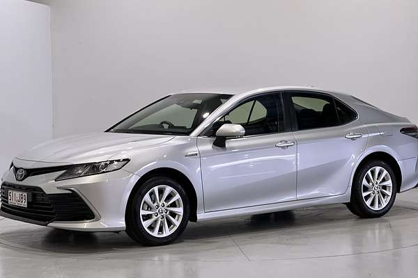 2024 Toyota Camry Ascent AXVH70R
