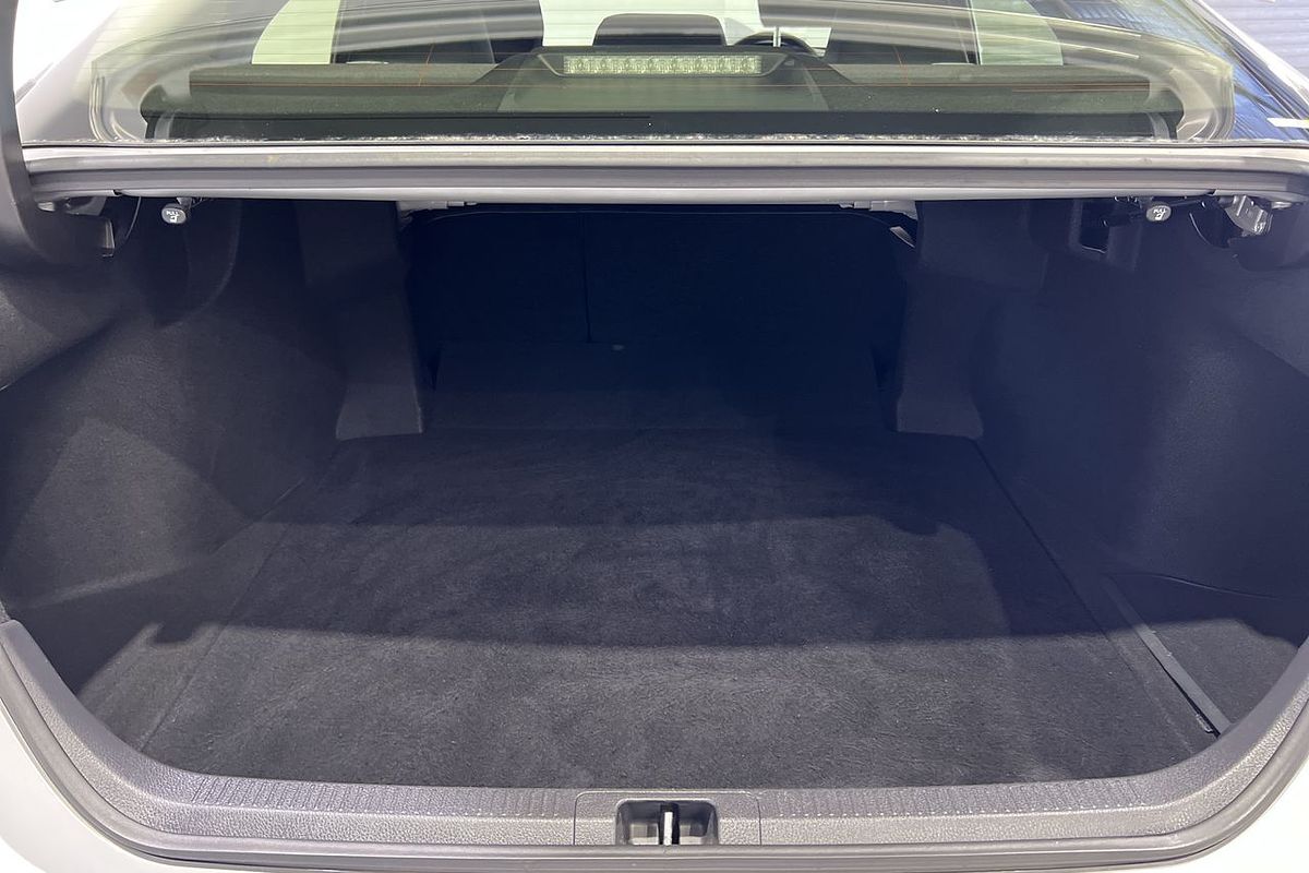 2024 Toyota Camry Ascent AXVH70R
